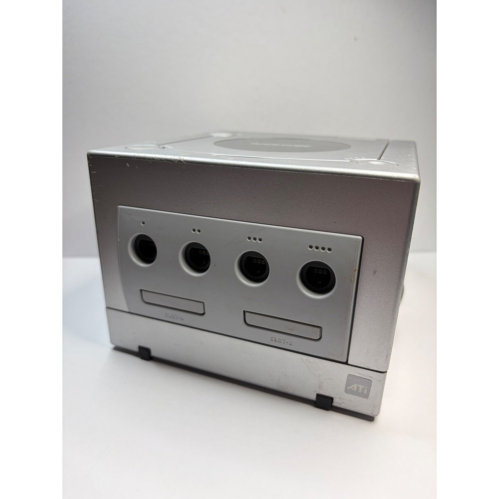 Nintendo GameCube Console Platinum Silver DOL-101 USA System w/ games